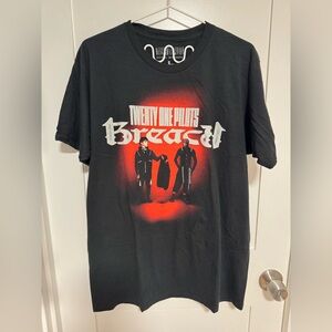 Hot Topic Twenty One Pilots Breach Album Cover T-Shirt in Black Large L